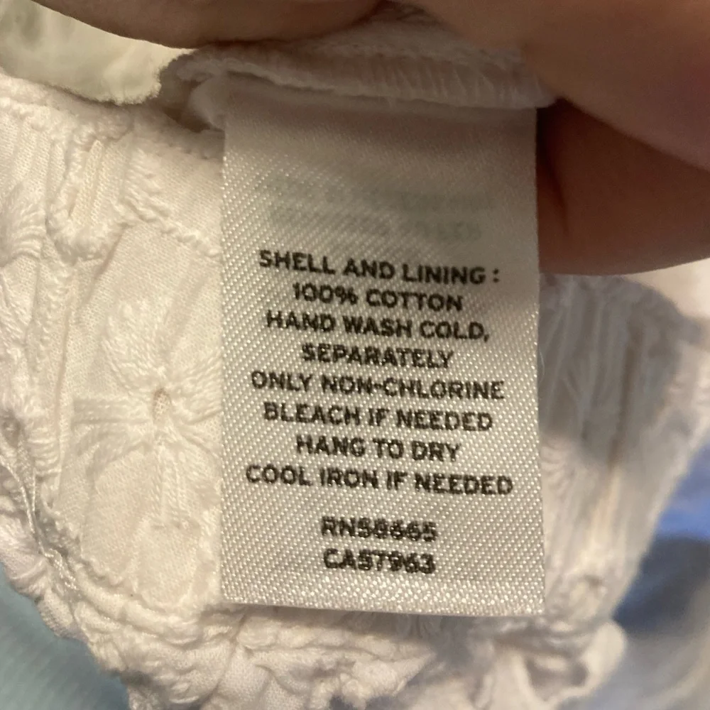 Nordstrom White Eyelet shorts - Picture 6 of 6